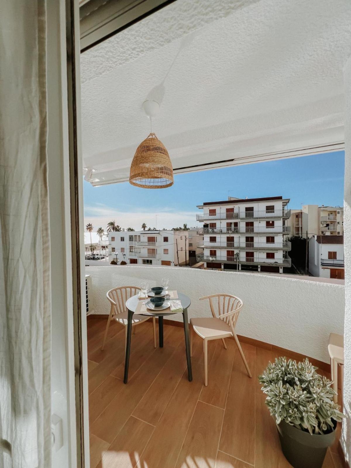 Femina Blue Leilighet Cambrils Eksteriør bilde